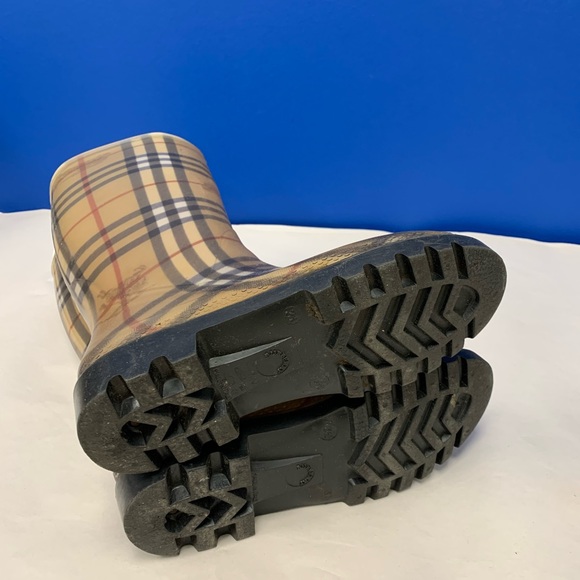 Burberry Check Print Rain Boots sz US 6/ EU 36 - Picture 4 of 5